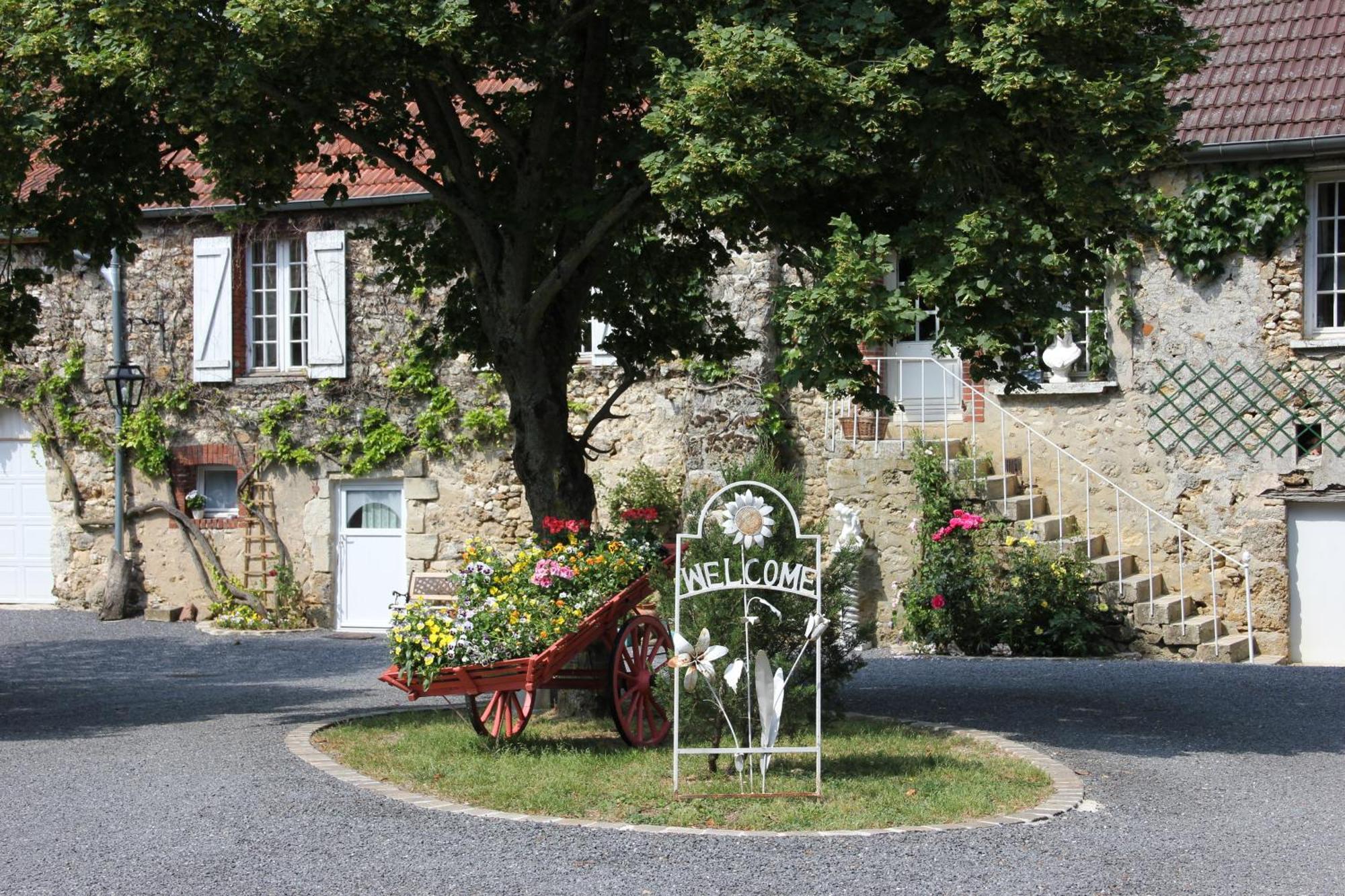 Domaine Du Moulin De L'Etang Bed & Breakfast Chatillon-sur-Marne Ngoại thất bức ảnh