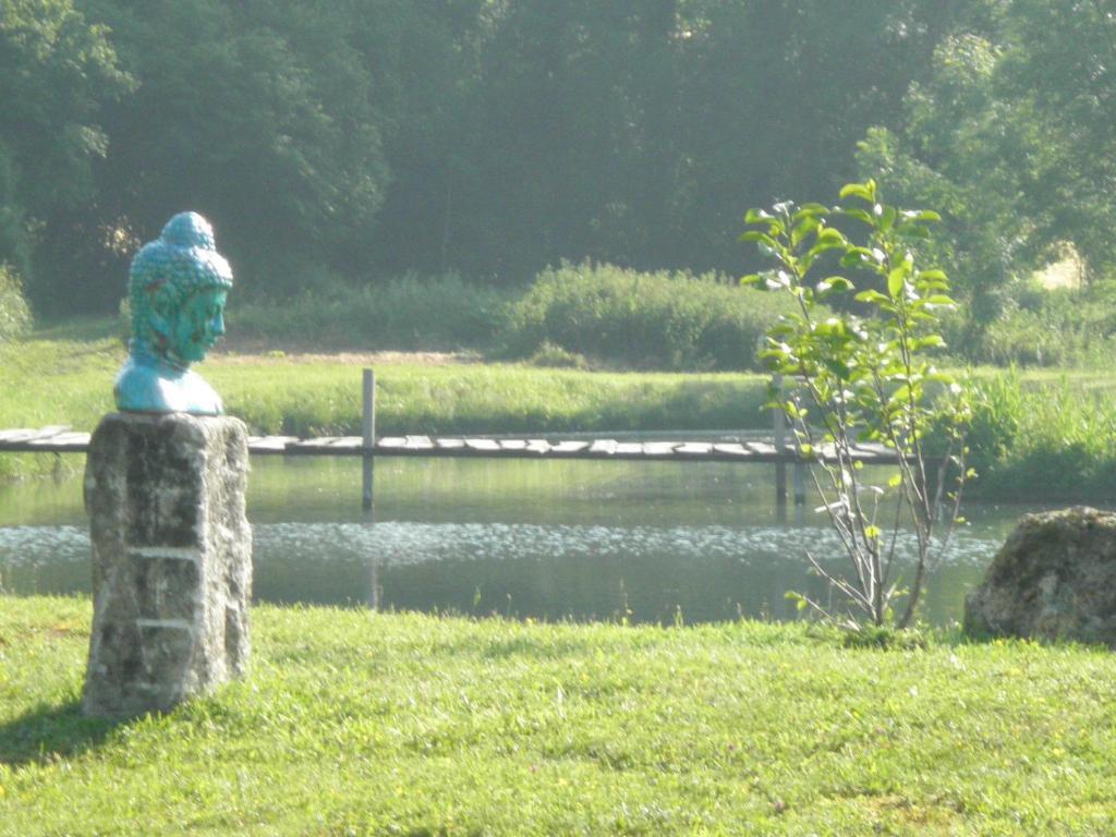 Domaine Du Moulin De L'Etang Bed & Breakfast Chatillon-sur-Marne Phòng bức ảnh