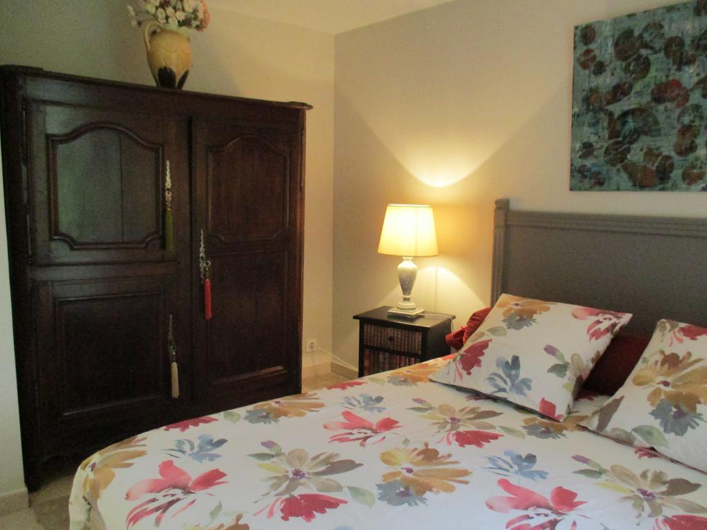 Domaine Du Moulin De L'Etang Bed & Breakfast Chatillon-sur-Marne Ngoại thất bức ảnh